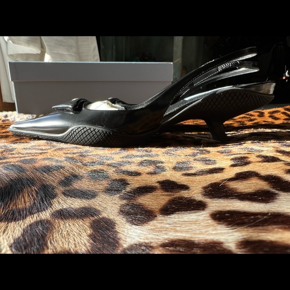 🔥 NEW FW21 PRADA BLACK HEELS 🔥 - Picture 5 of 11